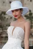 Luisaspos Elegant Ball Gown Strapless Sleeveles Satin Lace Beaded Applique Wedding Dresses Wedding Gowns White Sweep Train Bridal Gowns