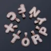 1ピーカスタム26レターペンダントネックレスゴールドイニシャルジュエリーアルファベットゴールド文字AQペンダントアイスアウト男性女性A-Zのためのマイクロパブ