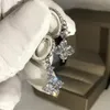 2020 New Hot Sale Luxury Jewelry prata esterlina 925 trevo Brinco Pendente White Clear 5A Cubic Zircon CZ Diamante Mulheres Wedding Dangle Earring
