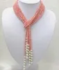 colliers de perles de corail rose