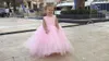 Söt Puffy Ball Gown Lace Flower Girl Dresses for Weddings Toddler Custom Made Pageant Dresses Tutu Kids First Communion Dresses