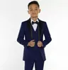 2020 Novos garotos impressos Tuxedo Fester Formal Terno de jantar Shawl Capela Tuxedo For Kids Ternos de casamento Jaqueta duas peças Custom3750851