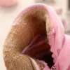 New Russia Fur Childs Inverno Botas para Criança Menina Botas de Neve Quente Pelúcia Bebê Meninos Boot Mid-bezerro Camurça Fashion Sapatos antiderrapantes