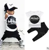 Vestiti della neonata Boy Top floreali Pantaloni Tute Cartoon Set di abbigliamento a righe Camo Lettera Animal Print T-shirt Pantaloni Abiti 23 Style DHL 5387