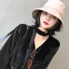 Zima Nowe Kobiety Hiphop Hat PU Leather Hat Reversible Wiadro Caps Solid Color Caps Kobieta Gorros