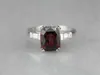 Anello di fidanzamento nuziale di lusso squisito standard in argento sterling 925 con diamante rosso da donna misura 6-10