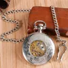 Steampunk Retro Silver Case Watches Män Kvinnor Handlindning Mekanisk Pocket Watch Skeleton Timepiece Clock Pendant Fob Chain Gift