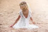 White Lovley Simple Bohemain Lace Flower Girl Dresses voor Strand Bruiloft Party Een lijn V-hals Chiffon Enkellange First Communion Jurk