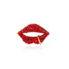 Mulheres Red Lip Broche Bling Bling Rhinestone Lip Broche Suit lapela presente Pin para o amor Namorada moda jóias de alta qualidade