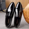 mens vestir sapatos sapatos pretos homens sapatos de negócios de couro apontou casamento sapatos oxford para homens 2019 chaussure classique homme sepatu Pria