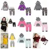 Floral Flowers Clothing Sets Baby Meisjes Kleding Jongens Camo Gestreepte Hoodie Broek Pakken Liefje Letter Coat Pant Outfits 23 Color AzyQ6776