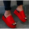 2020 여름 여자 슬리퍼 여성 플랫폼 표범 슬라이드 여성 하이힐 플랫 비 슬립 비치 방수 신발 플러스 size1
