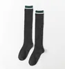 Женские хлопковые длинные носки моды девушки зимнее ауум полосатые вязаные носки в японском стиле аниме -одежда в чулки нижнее белье
