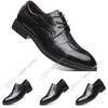 2020 ساخنة جديدة أزياء 37-44 الأحذية عارضة جلد الرجال الرجال حذاء الجرموق البريطانية الجديدة شحن مجاني قماشية خمسة عشر