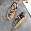 Venta caliente-2019 Sandalias de mujer Cadena de cuentas Chanclas Zapatos de playa Mujer Sandalie Lady