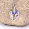 Ailes d'ange plume coeur avec drapeau américain pendentif de crémation bijoux pour cendres humaines support d'urne bijoux souvenir collier d'urne de crémation