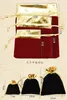 50 sztuk / partia Velvet Torba z Gold Edge Package Torby 7x9cm 10x12cm 12x15cm Organza Sznurek Torby Prezent Wedding Jewelry Wouch