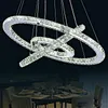 Vendita calda Vendita calda Anello di diamante di cristallo LED Lampadario di cristallo moderno Lampada a sospensione di cristallo moderna 3 Cerchi posizione di dimensioni diverse