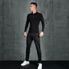 2021 Men de mode T-shirt Casual Long Long Slim Basic Male Golf Running Tshirt Fitness Clothes1250057