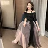 Zomer Koreaans Black Off Shoulder Shirt Twee -delige Gaze geplooide rokken sexy outfits schuine nek plus size kleding voor dames1570590