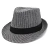 Design de mode adulte ruban noir décoration à bord court casquette de jazz chapeau Fedora été voyage chapeau de soleil femmes hommes chapeau britannique Homburg222f