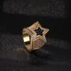 Nieuwe Mode Luxe Designer Bling Bule Diamond Pentagram Star Mens Vinger Band Ring Hip Hop Rapper Iced Out Sieraden Geschenken voor jongens Groothandel