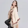 Nuovo Autunno Inverno delle Donne Mantello Lavorato A Maglia Mantello Poncho O-Collo Maglieria Poncho Pullover Della Signora Nappe Poncho C4960