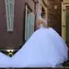 بلورات من الزفاف العربية ثوب الأميرة الحبيبة الحبيبة طويلة الأكمام الشفافة تول تول الدانتيل فوق فساتين زفاف الكرة SB005274G