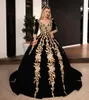 Czarna Koronkowa Suknia Balowa Suknie Wieczorowe Zroszony V Neck Plus Size Appliqued Prom Suknie Sweep Pociąg Kolejka Pół Rękawy Formalna Suknia