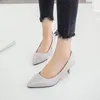 Большой размер 35-42 Женщины средние каблуки обувь патентные кожаные насосы остроконечные носки женщины платье туфли тонкие туфли на каблуке Zapatos Mujer 6114