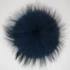 Partihandel fluffig stor 15 cm runda form tvättbjörn päls pompom bolltillbehör för mössa hattar med metall snap -knapp