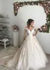 Abito da sposa economico con spalle scoperte Abito da sposa formale da chiesa con applicazioni in pizzo a linea di alta qualità Abito da sposa formale su misura Plus Size