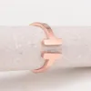 316 Edelstahl Doppel T Design Offener Ring Für Frauen Mode Titan Flexible Ring Rose Gold Überzogene Ring300T