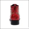 Spiczasty czerwony kolor stóp koronkowy u góry ręcznie robione rzeźbione męskie buty balowe oryginalne skórzane męskie nity ślubne brog c f nit