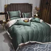 Ensemble de literie en soie en satin d'été confortable King Queen Quilt Capinette de lit de lit de couleur solide