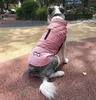 Vestiti per cani di alta qualità Cappotto per cani trapuntato Idrorepellente Giacca invernale per cani Pet Gilet Retro Accogliente Caldo Abbigliamento per animali domestici Cani di grossa taglia