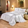 Satin Seidenbettwäsche Set Queen King Size Bett Quilt Bettdecke Bettwäsche und Kissenbezug für einzelne Doppelbettwellen3128156