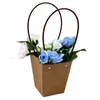花のためのソリッドカラークラフトペーパーバッグ花屋用の花の花束バスケットフローリストギフトバレンタインデイバッグハンドル付き