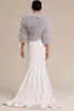 Silver Grå 2019 Ny päls wraps Bröllopssawls Bolero Jackor Vinter Bridal Cape Winter Coat Bridesmaid Wrap Fast Shipping