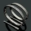 Titanium Steel 3 rangées Bracelet en diamant complet Femmes Femmes Hommes Chirstms Bracelet Bracelets Distance Bijoux Cadeau avec sac de velours