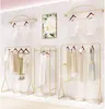 Kleding Winkel Kleding Display Rack Commerciële Meubels Vloer Type Licht Luxe Dames Doek Shop Shelf Gold Side Hanging Decoratief