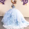 Elegancki LIGHK Sky Blue Quinceanera Dresses Ball Suknia Layer Długim Rękawem Tulle Spódnica Bling Cekinowy Keyhole Backless Z Corset Sweet 16 Roll