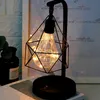 Creative Holiday Retro Iron Art Minimalistische Hollow Diamond Tafellampen Leeslamp Nachtlampje Slaapkamer Bureauverlichting