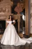 2020 Abiti da sposa eleganti bianchi A-line Abito da sposa con scollo a barchetta e spalle scoperte Abito da sposa sexy senza schienale Custom Made Robes De Mari￩e