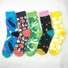 Men039s chaussettes mode drôles colorés longs chaussettes peignées coton joyeux chaussettes de mariage.