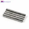 50st 3 x 5 mm Magnet 35 Super stark sällsynt Earth Neodymmagneter D3x5 mm 3x5 Magnetisk Material Dia 3x5mm Permanent Magnet