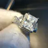 Skickat silvercertifikat Fina smycken Original 925 Silver Ring Top 86mm 25CT CZ Zircon Wedding Rings gåva för kvinnor KPR0652153955