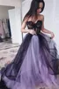 Fioletowe i czarne gotyckie sukienki ślubne bez ramiączki aplikacje koronkowe tiul linii vintage wielokolorowe suknie ślubne dostosowywane plus SIZ2460