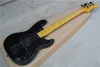 Factory Custom 4 String Black Body Body Bass Guitar com Pickguard preto, pescoço de bordo amarelo, Hardwares pretos, oferecem personalizados