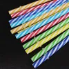 Canudos de plástico reutilizáveis de 230 mm Canudos listrados de plástico rígido colorido para caneca de 20 onças e 30 onças Mason Jar 200 peças